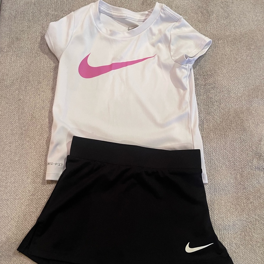 Nike White and Pink Dri-FIT Shirt